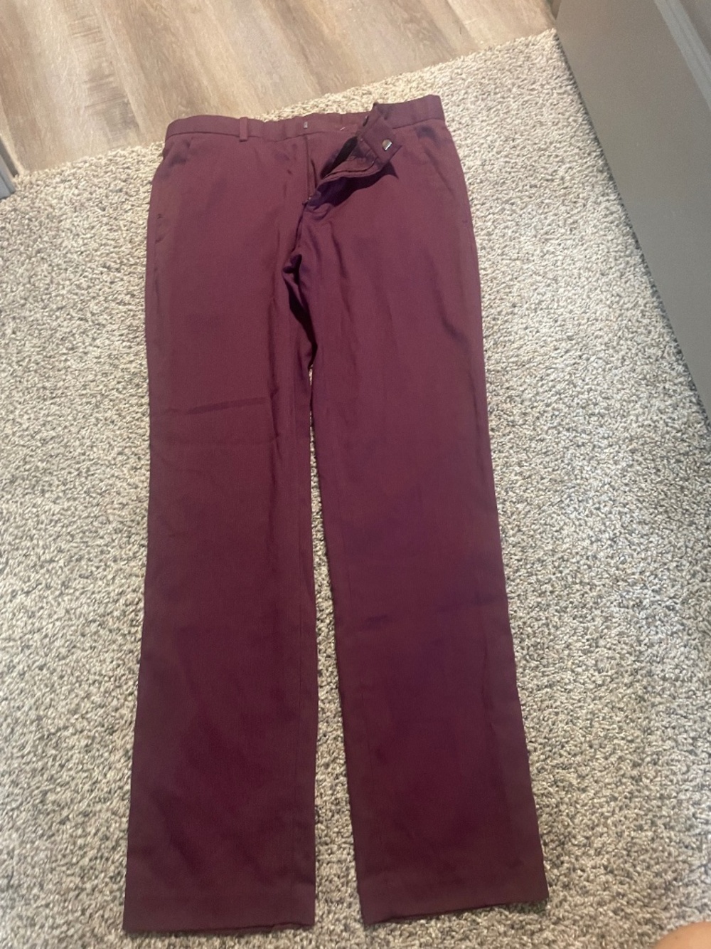 Burgundy Perry Ellis very slim fit men’s pants
